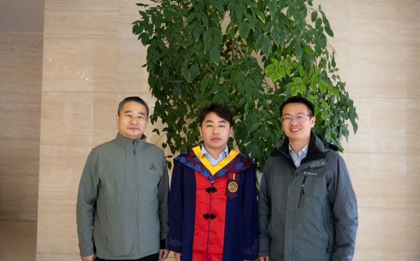 e435fa969313c68d8986b439c1eefd53(1) e435fa969313c68d8986b439c1eefd53(1)